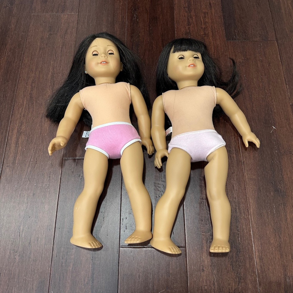 2 American girl dolls